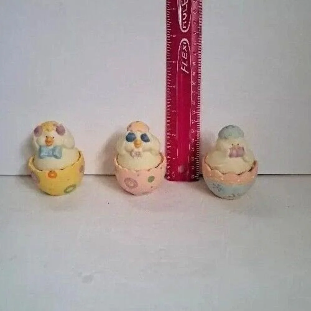 Easter Chicks See Hear Speak No Evil Tea Light Candle Holders Ceramic Set Tray